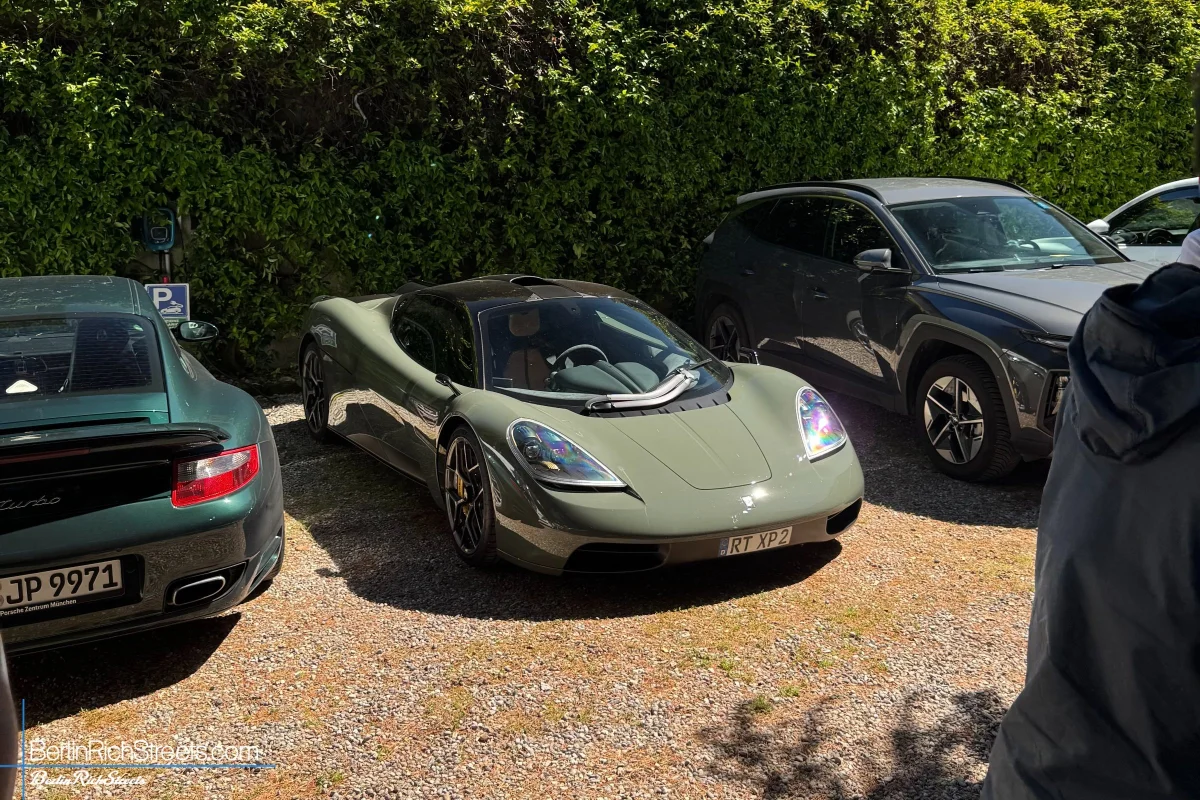 Gordon Murray Automotive T.50 spotted in Cernobbio — BerlinRichStreets