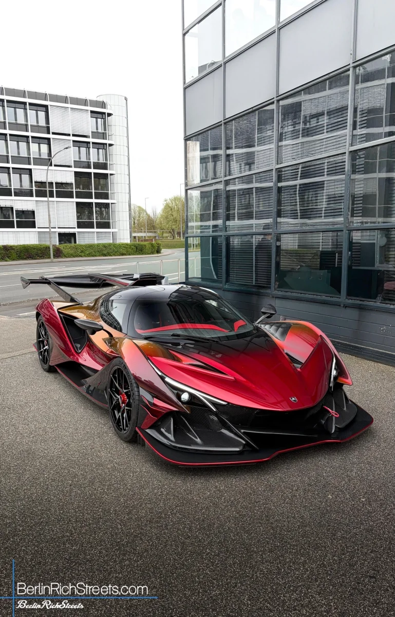 Apollo IE — BerlinRichStreets
