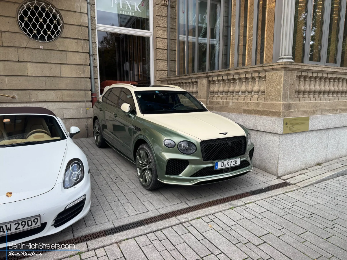 Bentley Bentayga Speed 2026 spotted in Düsseldorf — BerlinRichStreets