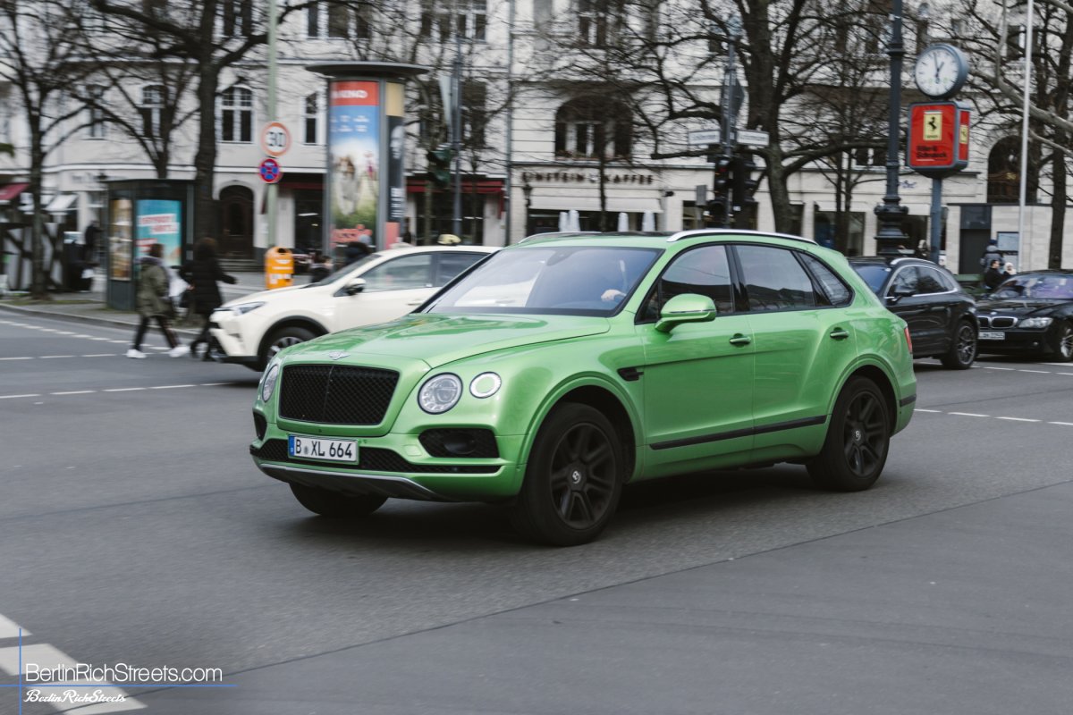 Bentley Bentayga V8 spotted in Berlin — BerlinRichStreets