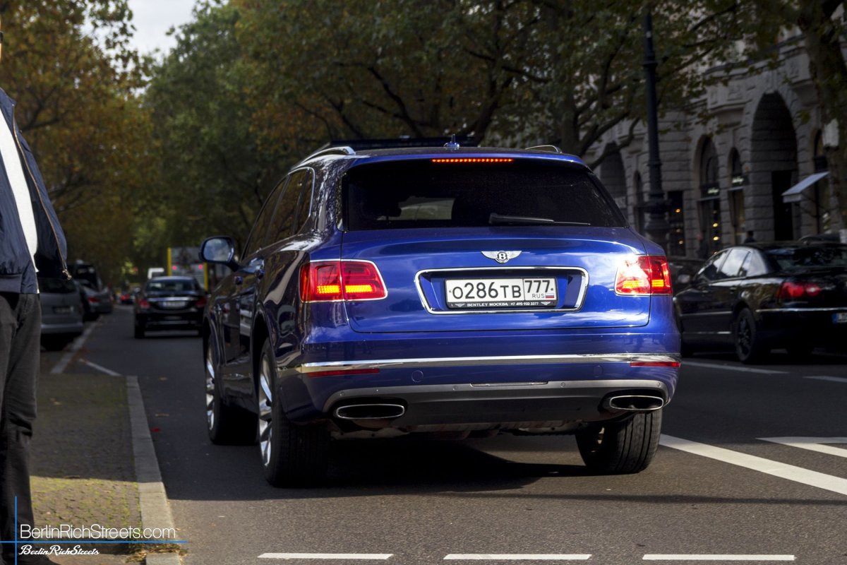 Bentley Bentayga spotted in Berlin — BerlinRichStreets
