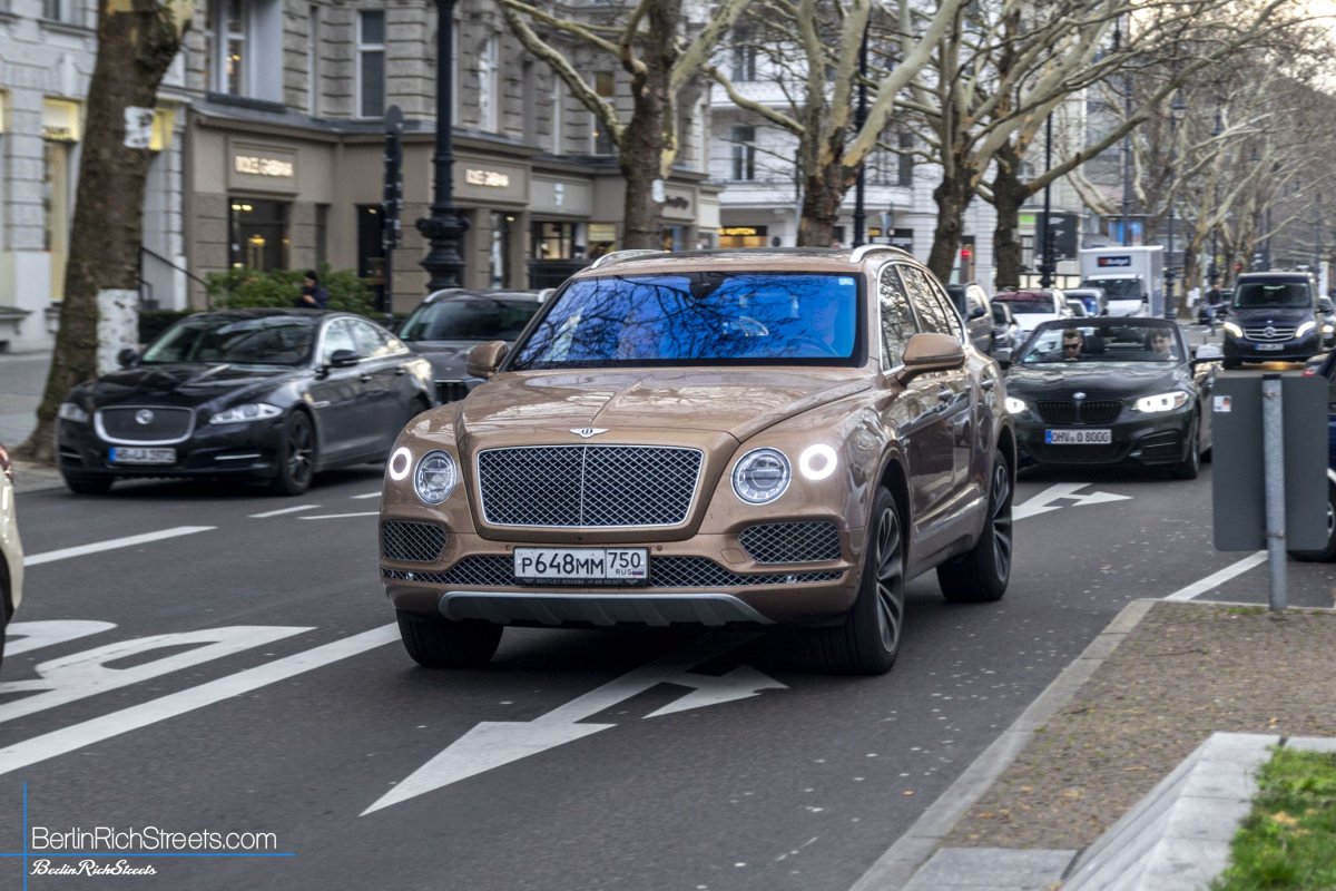 Bentley Bentayga spotted in Berlin — BerlinRichStreets