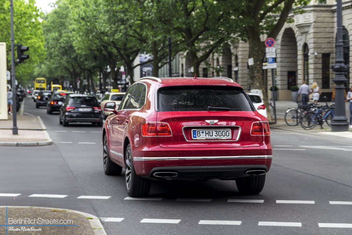 Bentley Bentayga spotted in Berlin — BerlinRichStreets