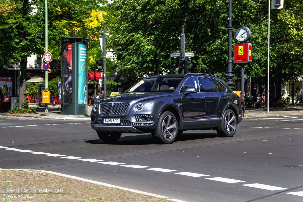 Bentley Bentayga spotted in Berlin — BerlinRichStreets