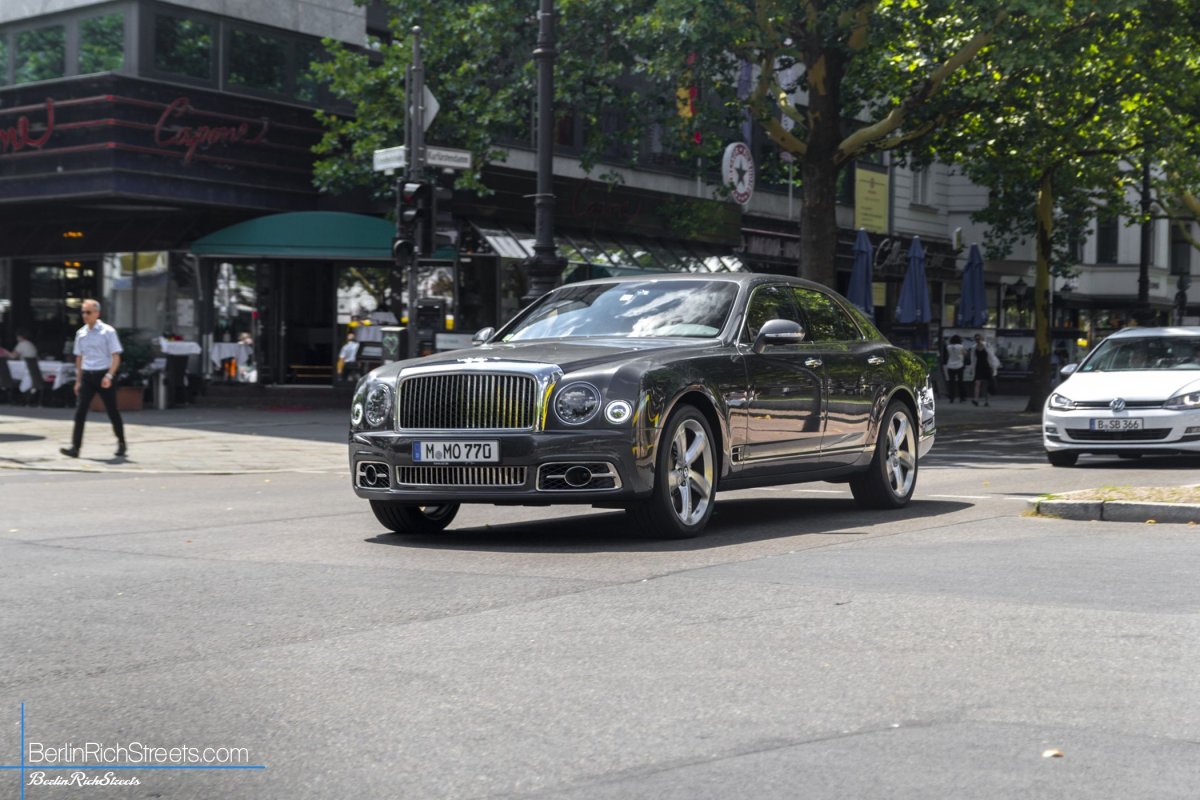 Bentley Mulsanne Speed (2016) spotted in Berlin — BerlinRichStreets