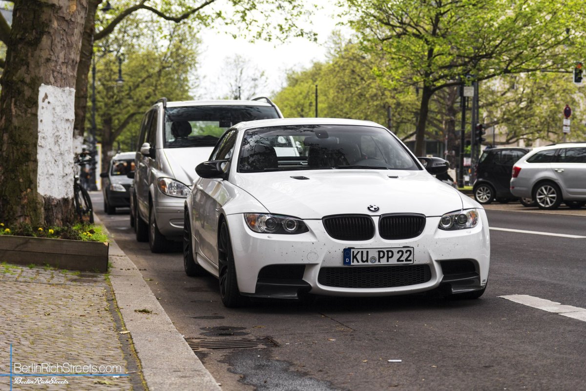 BMW M3 (E93) spotted in Berlin — BerlinRichStreets
