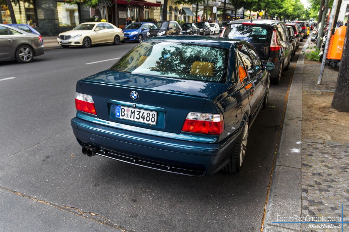 BMW M3 (E36) Sedan spotted in Berlin — BerlinRichStreets