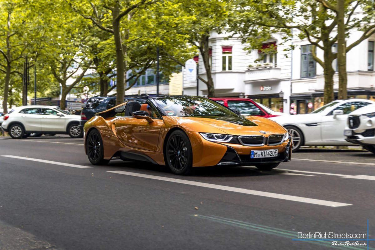 BMW i8 Roadster spotted in Berlin — BerlinRichStreets