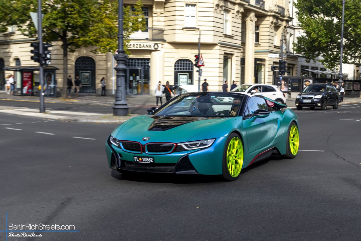 BMW i8 Roadster spotted in Berlin — BerlinRichStreets
