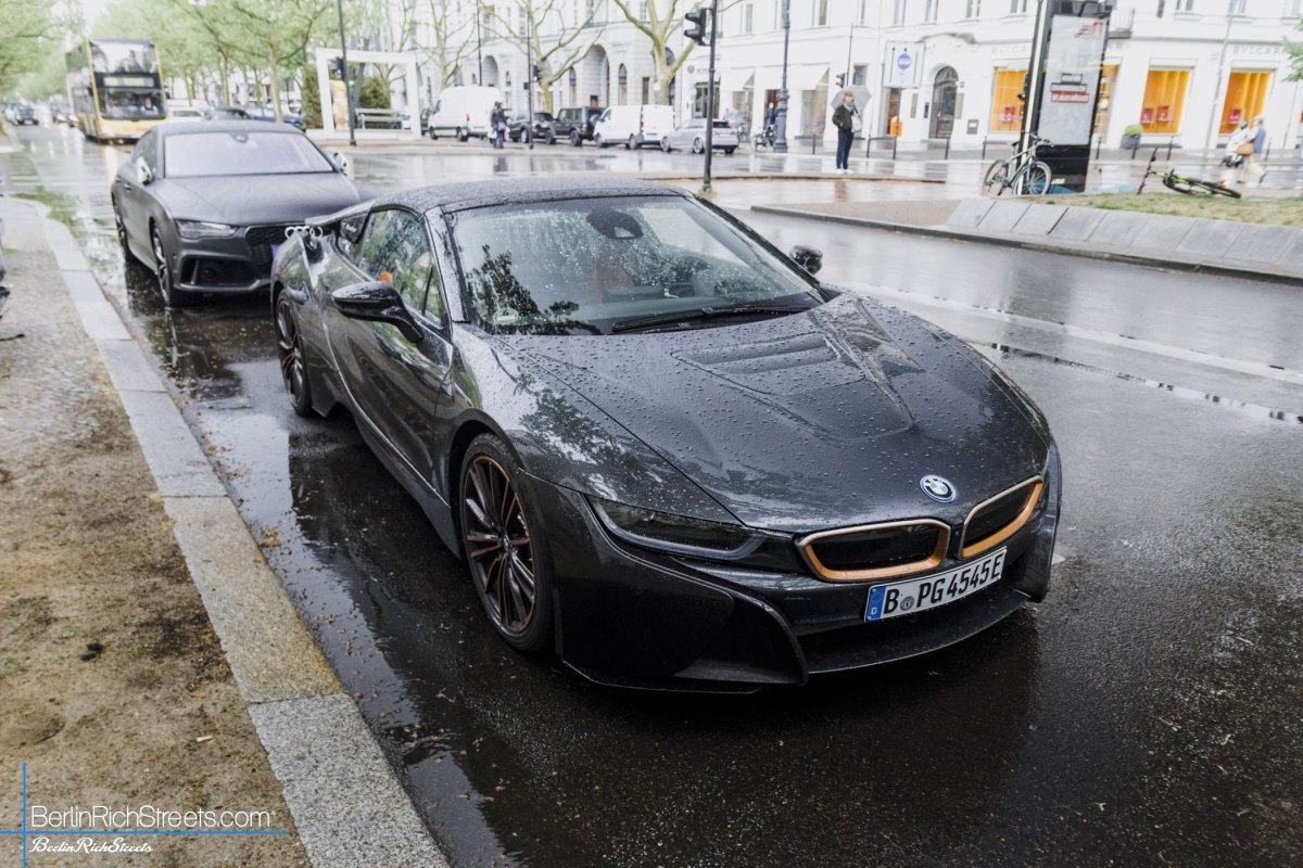 BMW i8 Roadster Ultimate Sophisto Edition spotted in Berlin — BerlinRichStreets