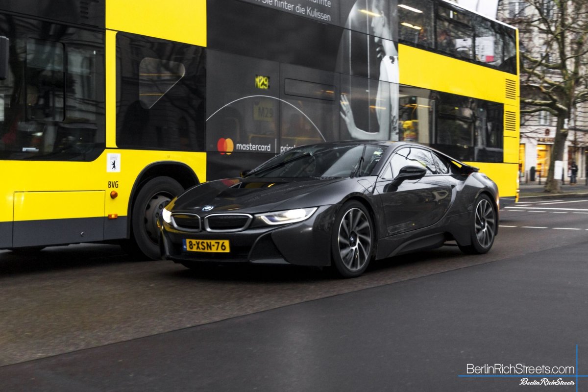 BMW i8 spotted in Berlin — BerlinRichStreets