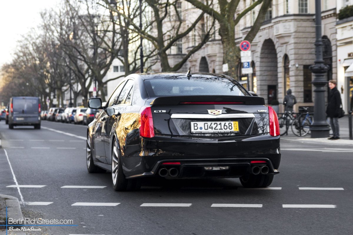 Cadillac CTS-V (2015) spotted in Berlin — BerlinRichStreets