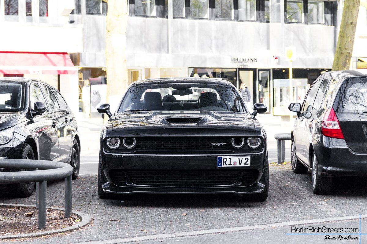 Dodge Challenger SRT Hellcat spotted in Berlin — BerlinRichStreets