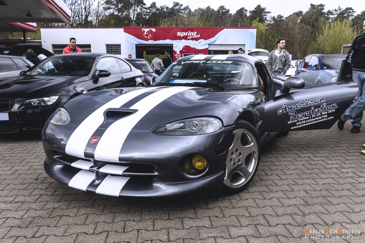 Dodge Viper GTS — BerlinRichStreets
