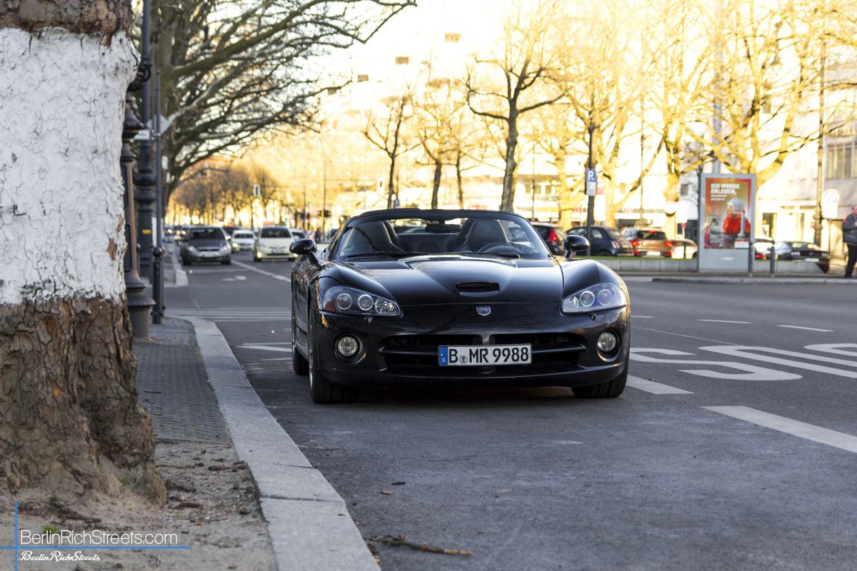 Dodge Viper SRT10 Roadster spotted in Berlin — BerlinRichStreets