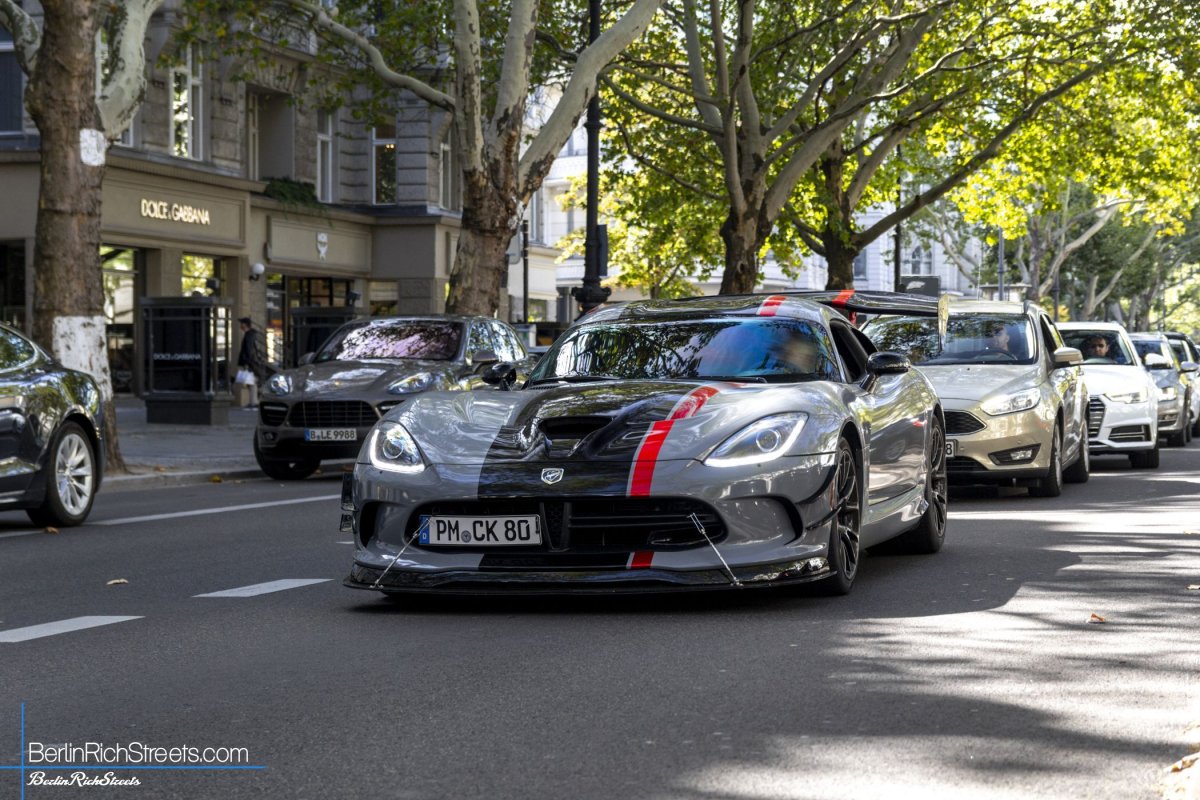 Dodge SRT Viper GTS Hennessey Venom 700R spotted in Berlin — BerlinRichStreets