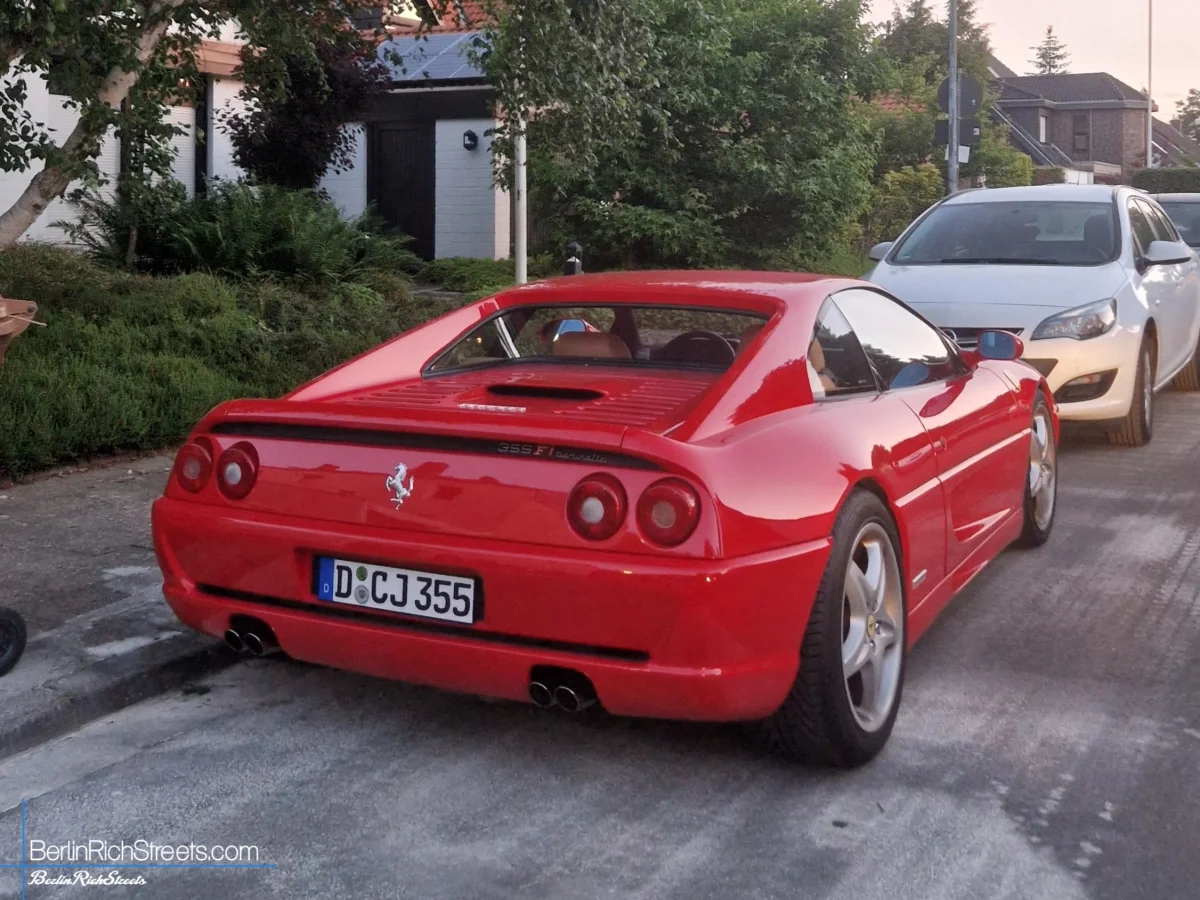 Ferrari F355 Berlinetta spotted in Neuss — BerlinRichStreets