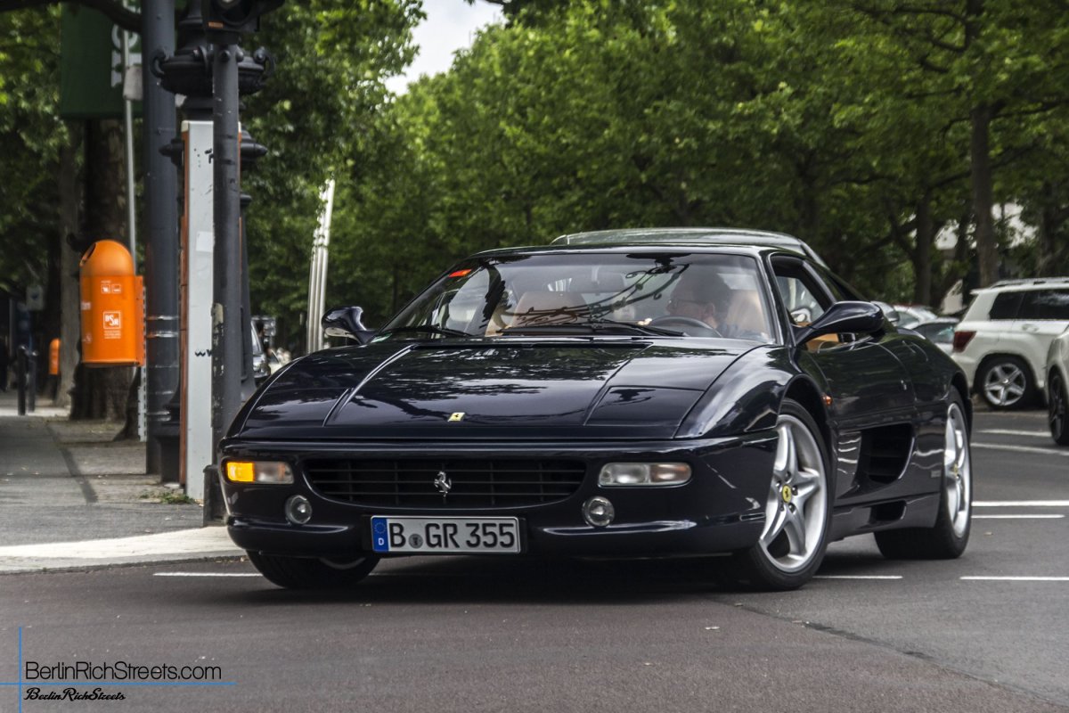 Ferrari F355 Berlinetta spotted in Berlin — BerlinRichStreets
