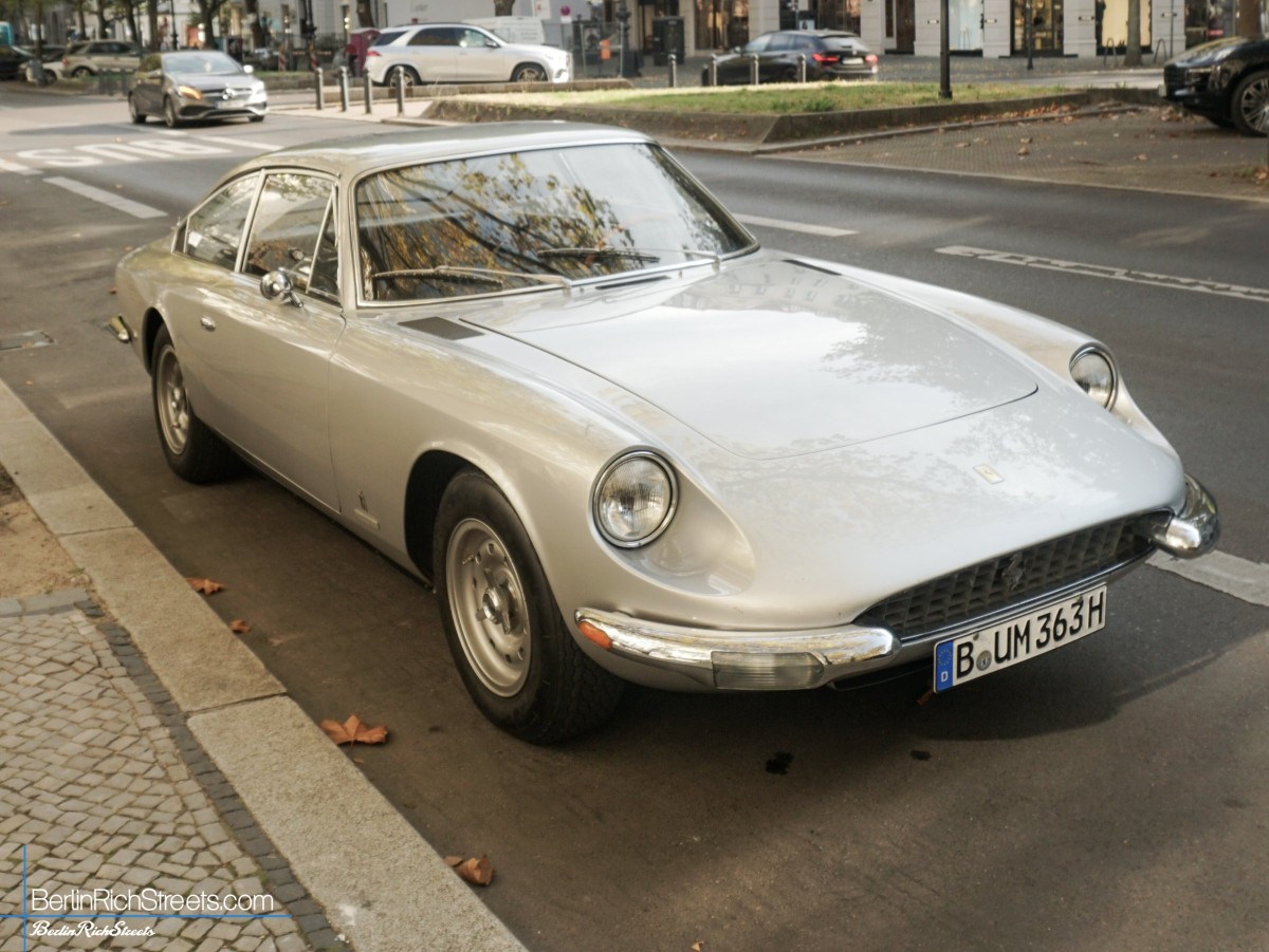 Ferrari 365 GT 2+2 spotted in Berlin — BerlinRichStreets
