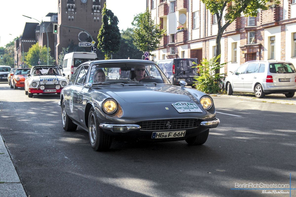 Ferrari 365 GT 2+2 spotted in Berlin — BerlinRichStreets