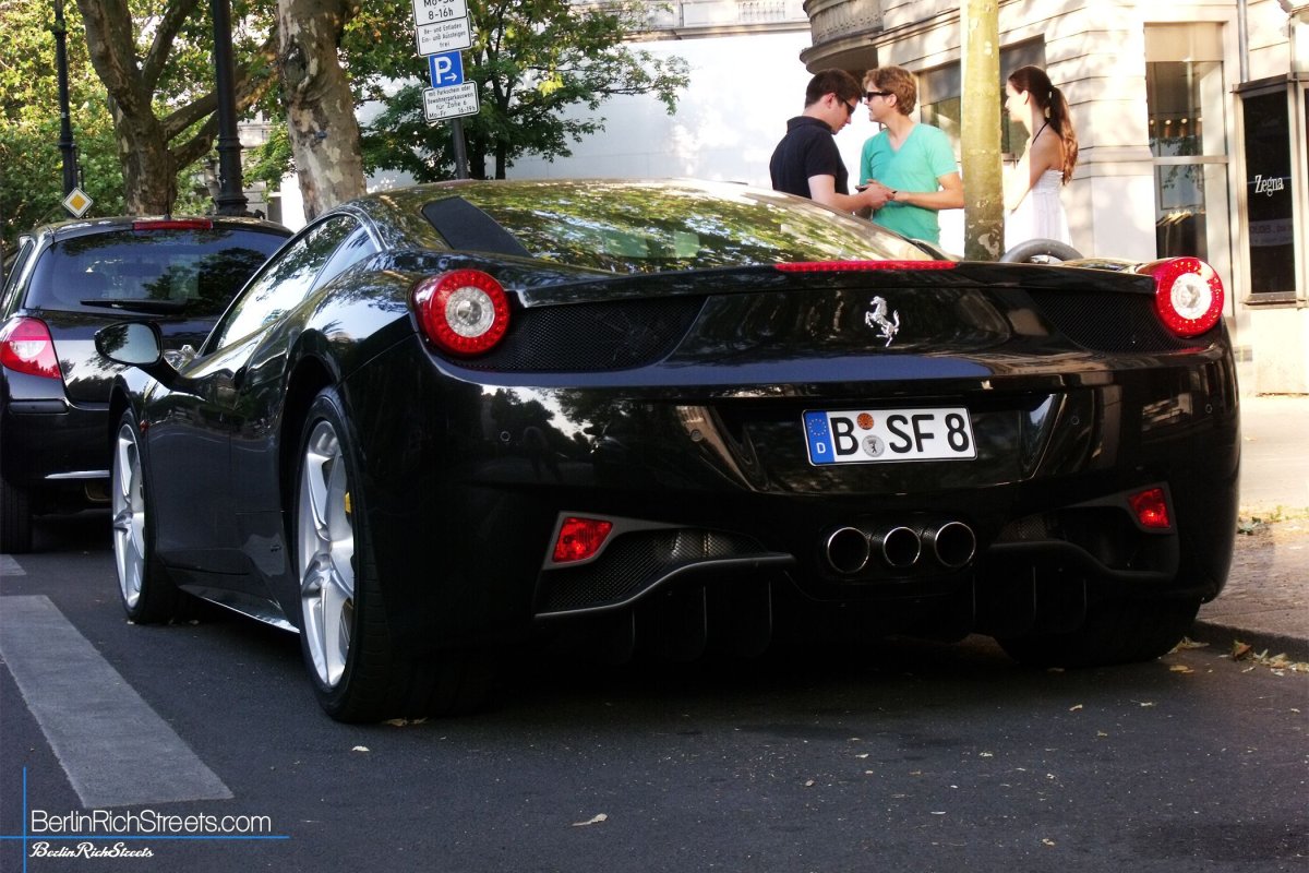 Ferrari 458 Italia spotted in Berlin — BerlinRichStreets