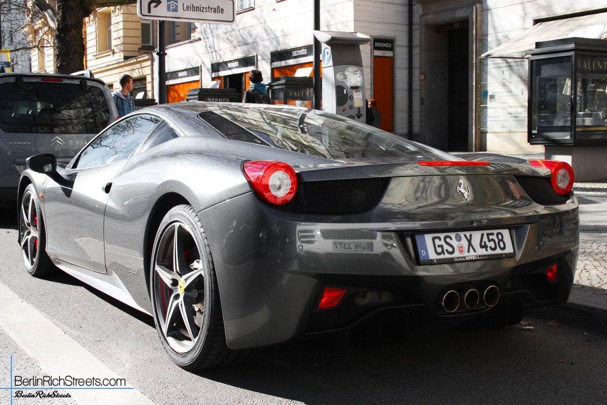 Ferrari 458 Italia spotted in Berlin — BerlinRichStreets