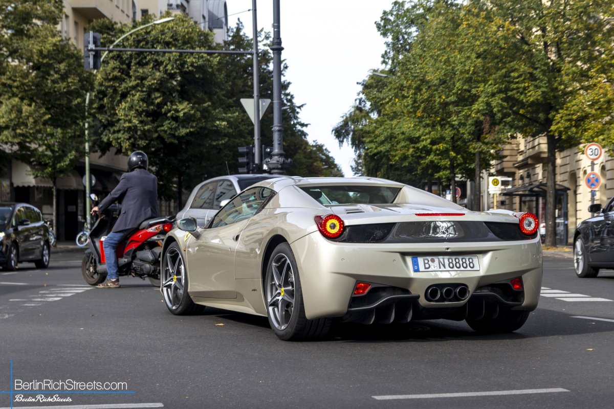 Ferrari 458 Spider spotted in Berlin — BerlinRichStreets