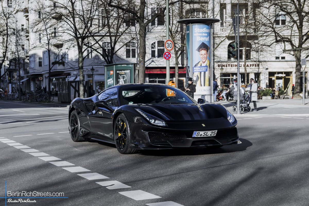 Ferrari 488 Pista spotted in Berlin — BerlinRichStreets