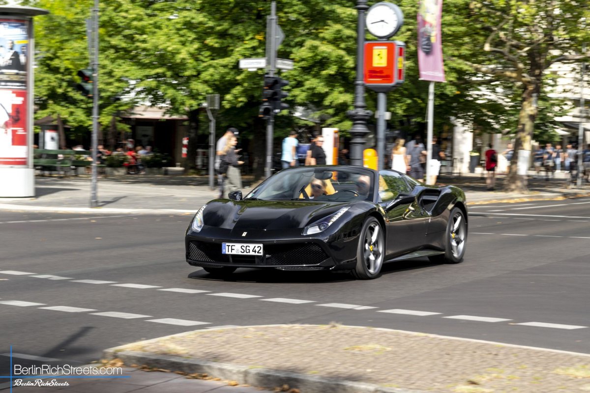 Ferrari 488 Spider spotted in Berlin — BerlinRichStreets