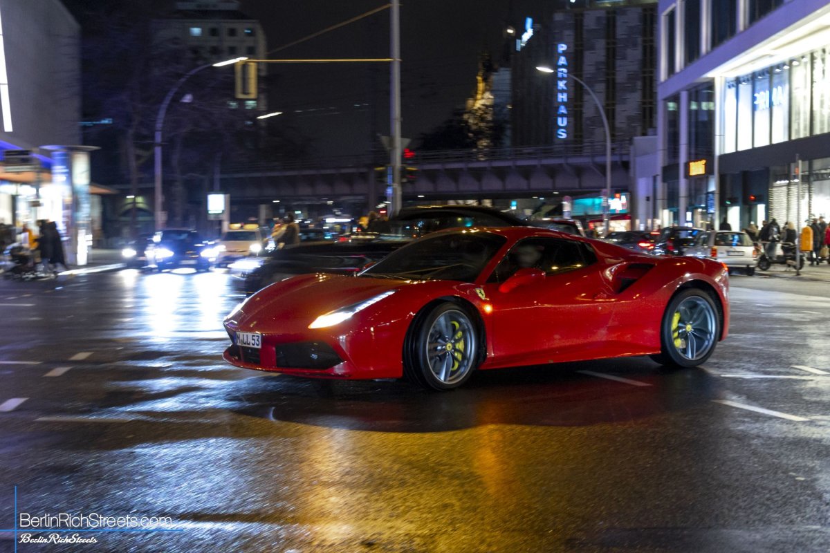 Ferrari 488 Spider spotted in Berlin — BerlinRichStreets