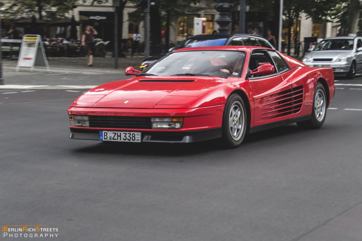 Ferrari Testarossa spotted in Berlin — BerlinRichStreets