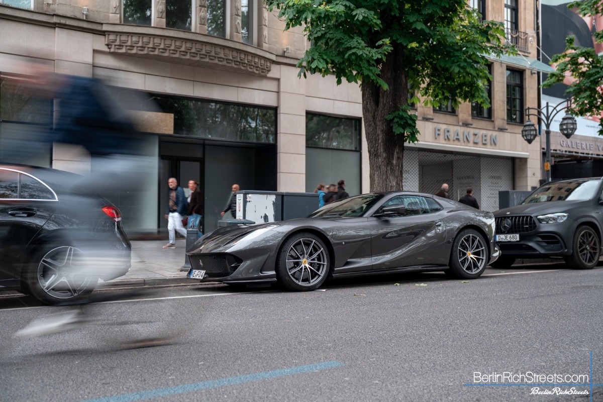 Ferrari 812 GTS spotted in Düsseldorf — BerlinRichStreets