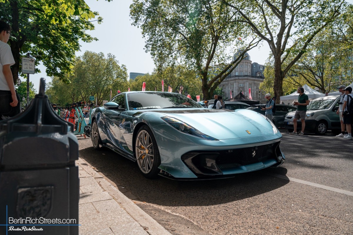 Ferrari 812 Competizione spotted in Düsseldorf — BerlinRichStreets