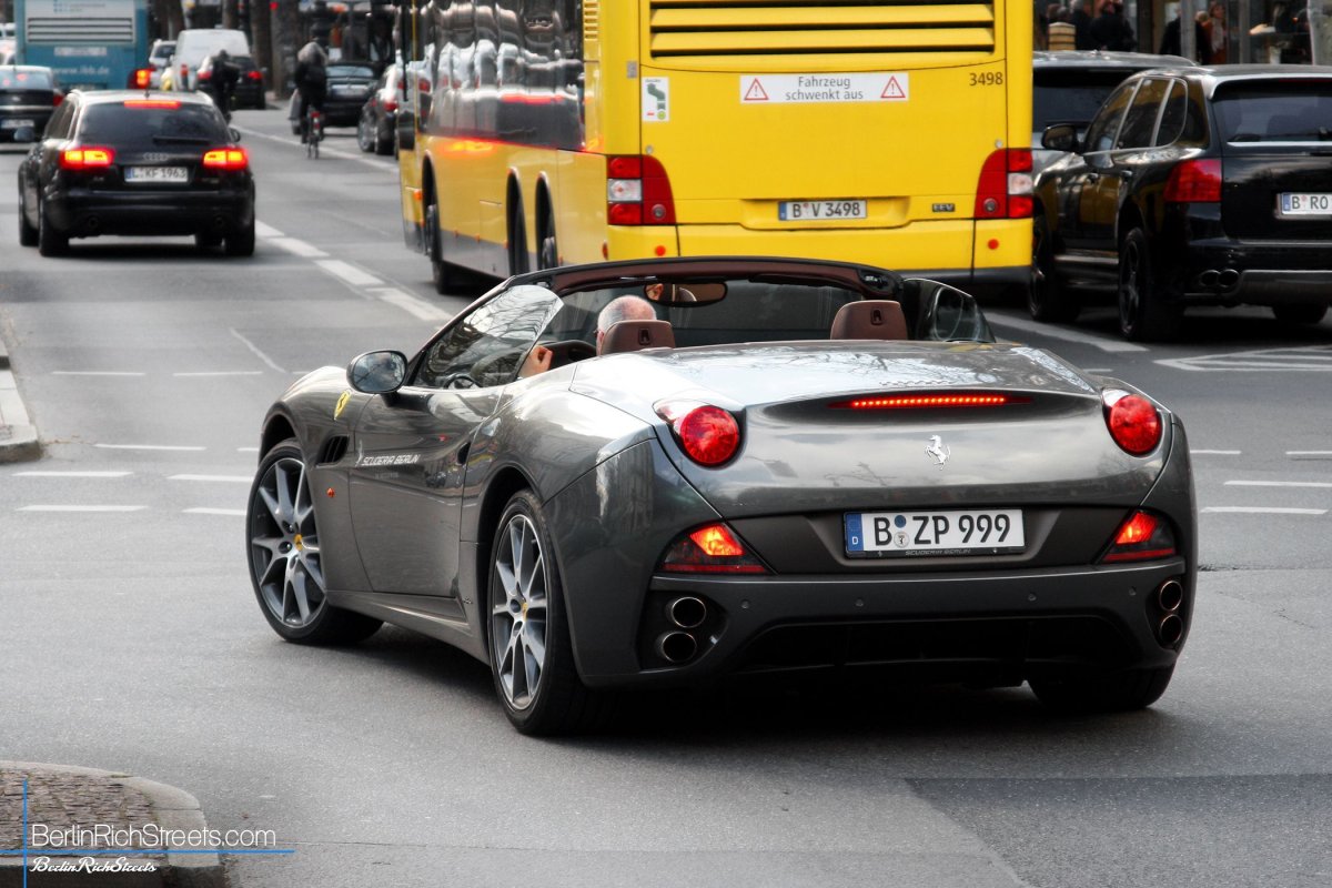 Ferrari California spotted in Berlin — BerlinRichStreets