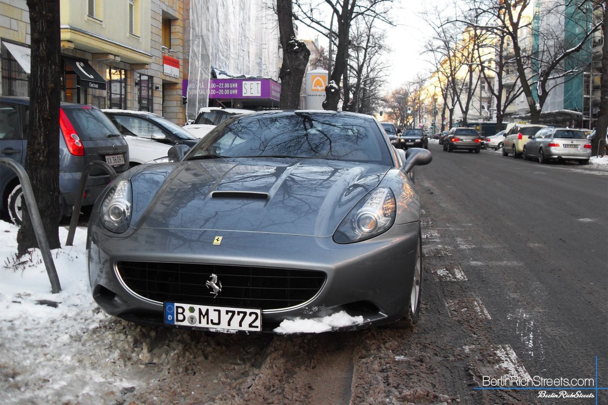 Ferrari California spotted in Berlin — BerlinRichStreets