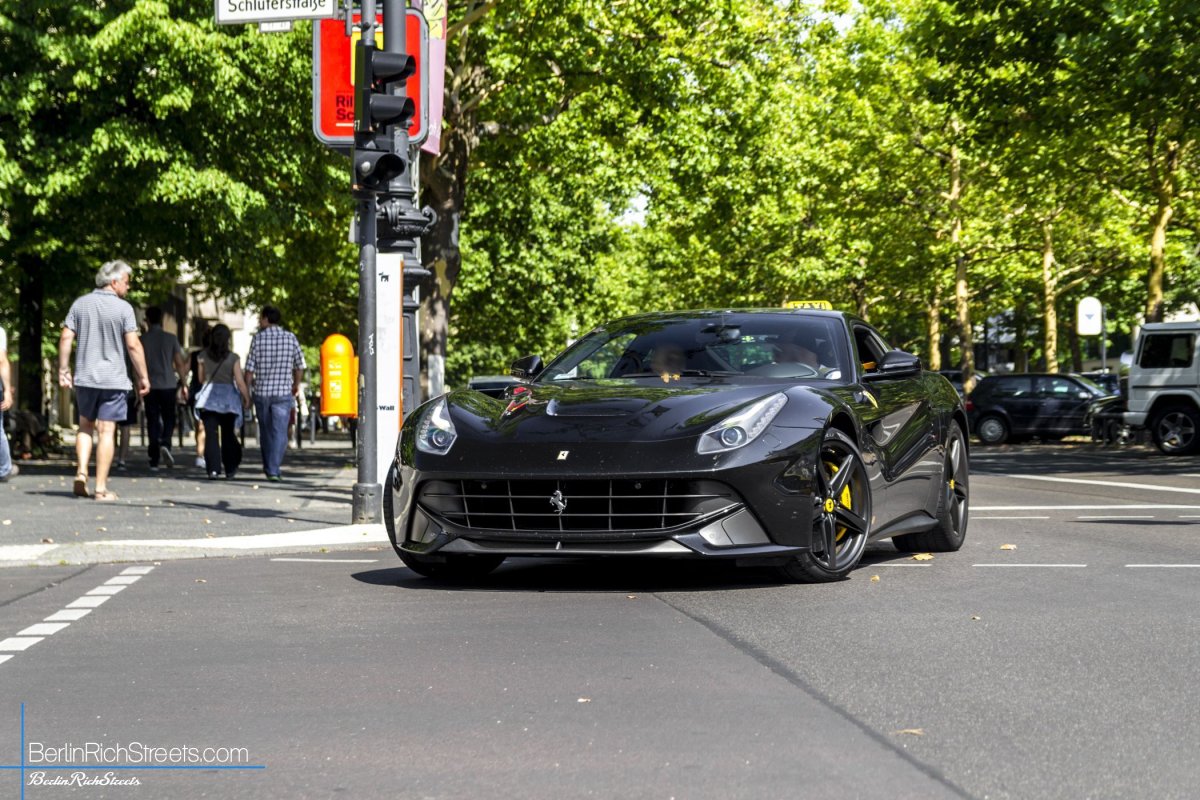 Ferrari F12 Berlinetta spotted in Berlin — BerlinRichStreets