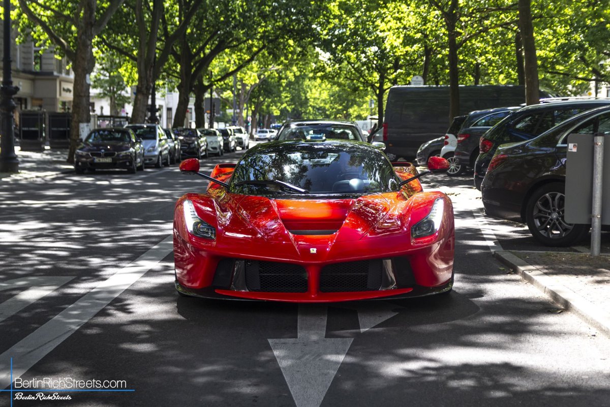 Ferrari LaFerrari spotted in Berlin — BerlinRichStreets