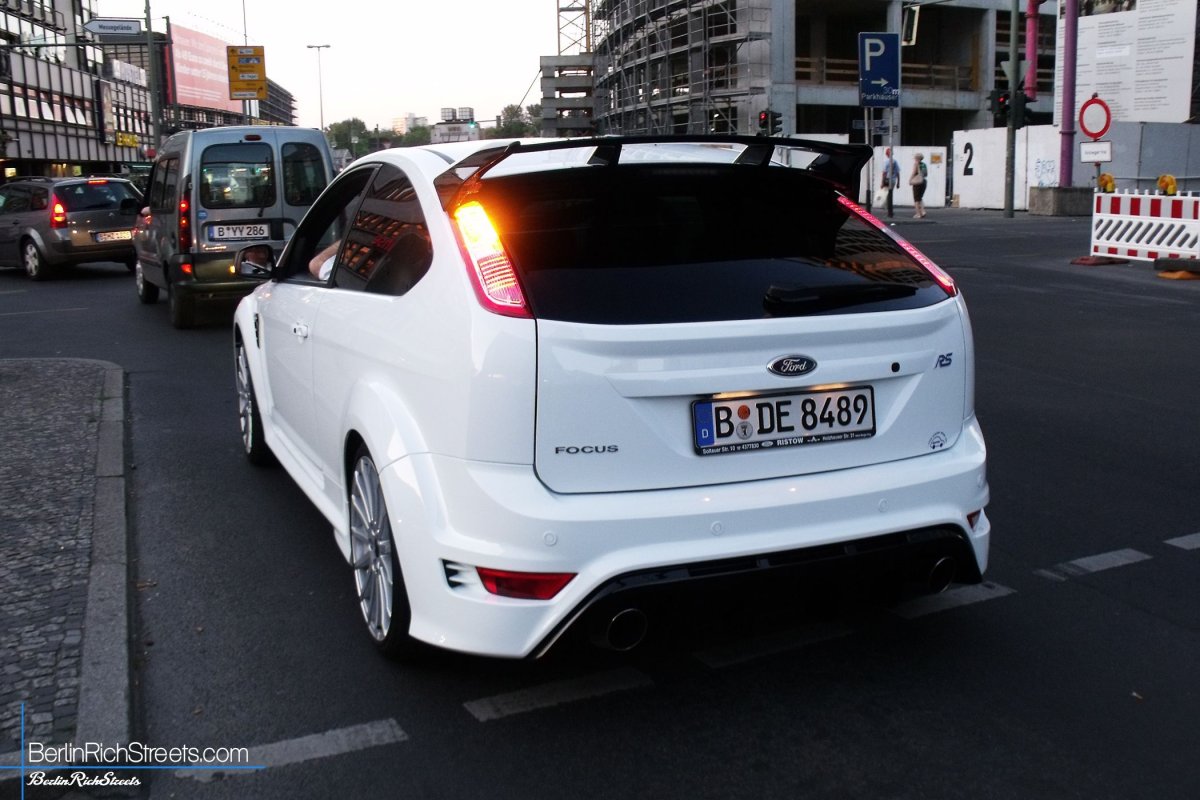 Ford Focus RS (2009) spotted in Berlin — BerlinRichStreets