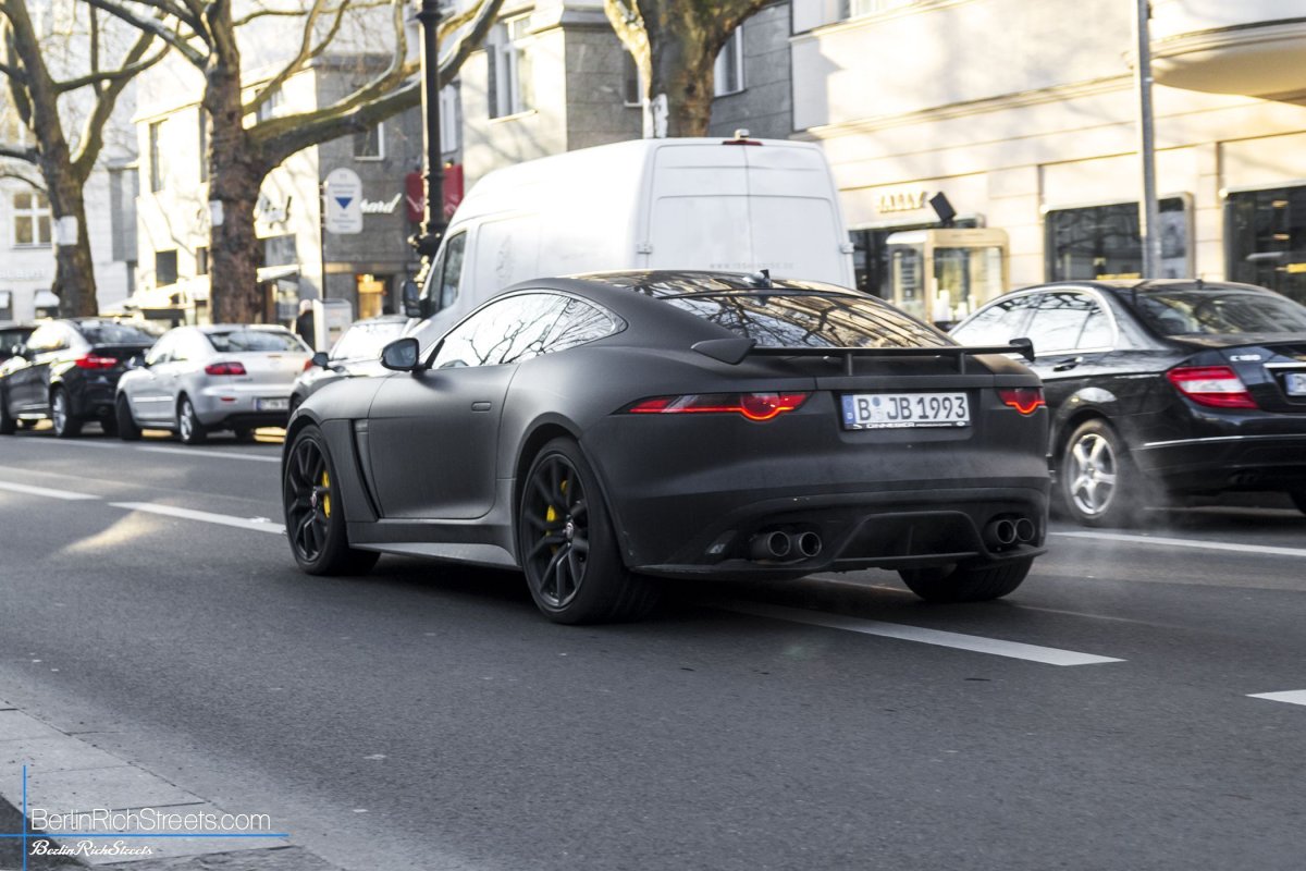 Jaguar F-Type SVR Coupé spotted in Berlin — BerlinRichStreets