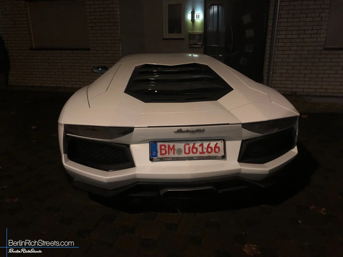Lamborghini Aventador LP700-4 — BerlinRichStreets