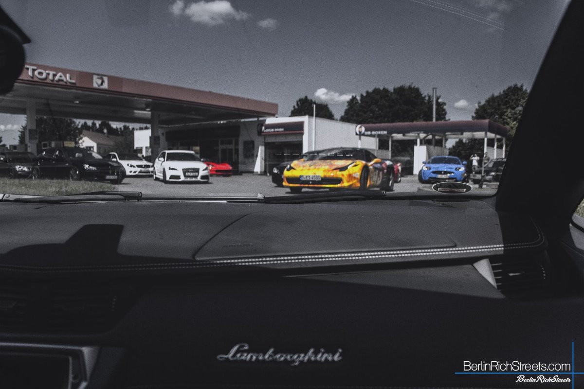 Lamborghini Aventador LP700-4 — BerlinRichStreets