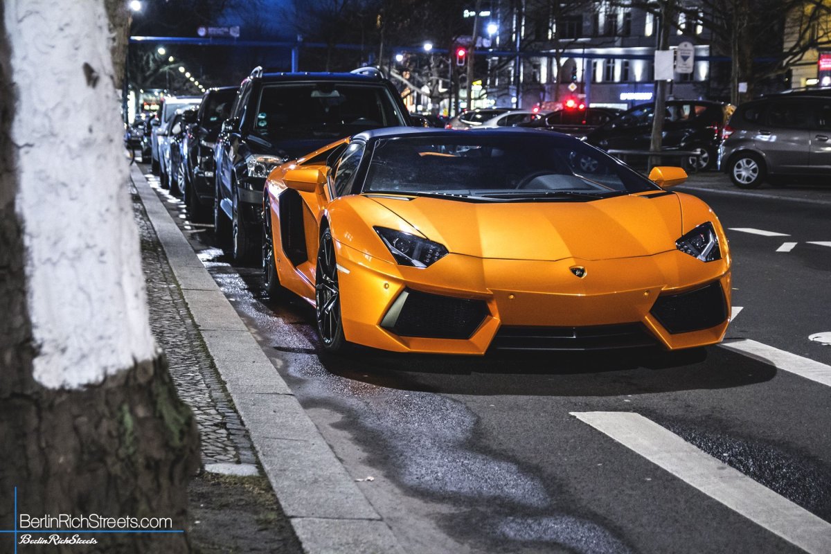 Lamborghini Aventador LP700-4 Roadster spotted in Berlin — BerlinRichStreets