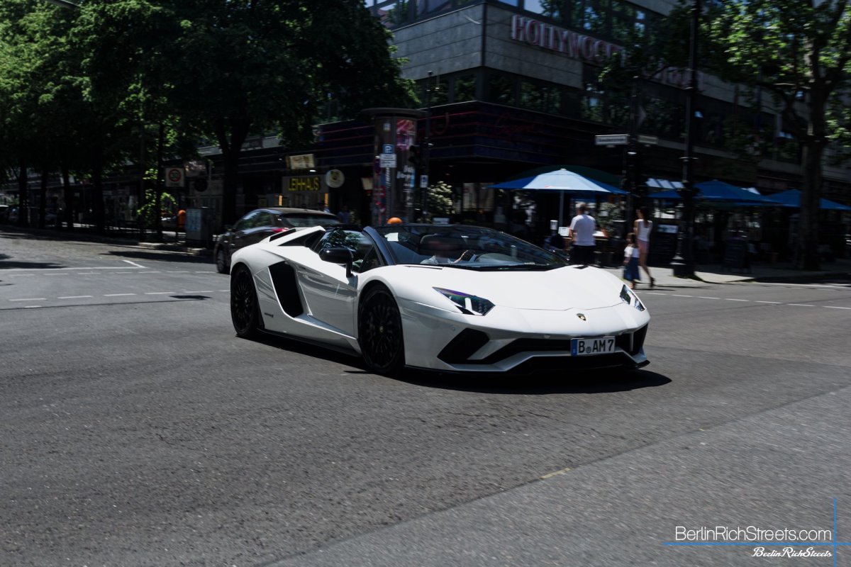 Lamborghini Aventador S LP740-4 Roadster spotted in Berlin — BerlinRichStreets