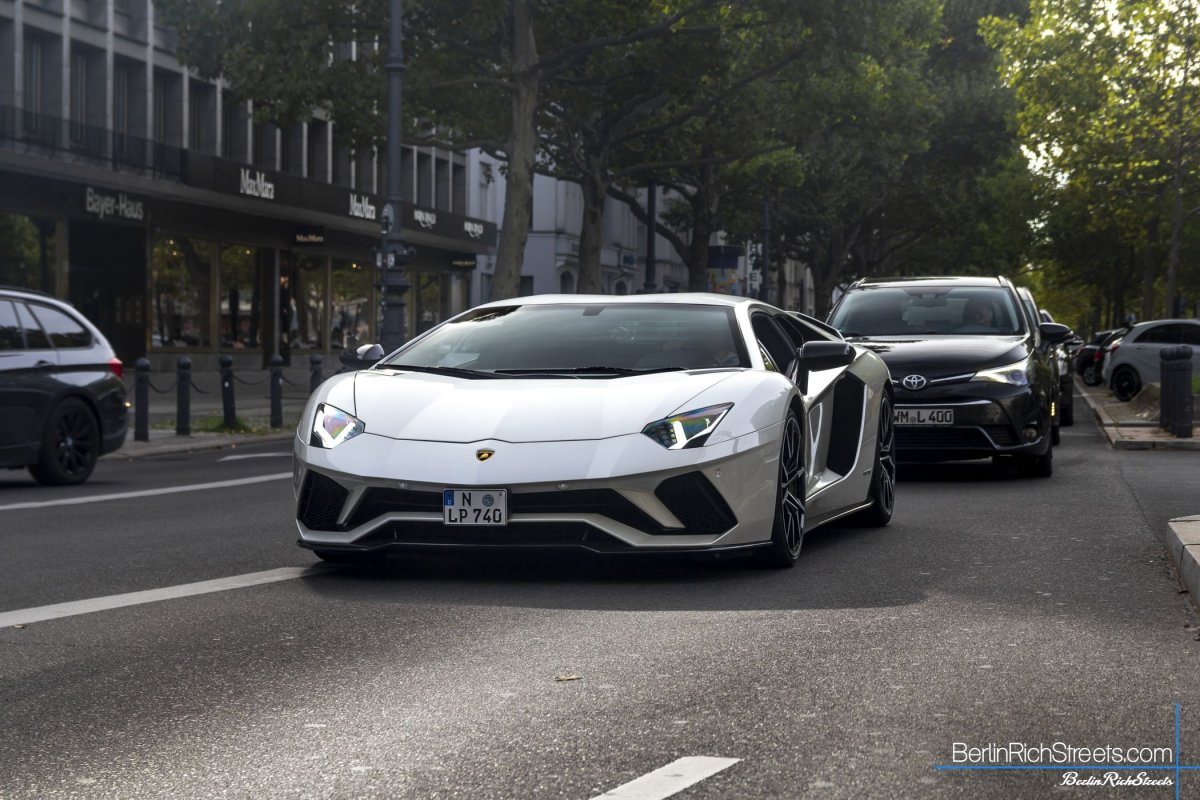 Lamborghini Aventador S LP740-4 spotted in Berlin — BerlinRichStreets