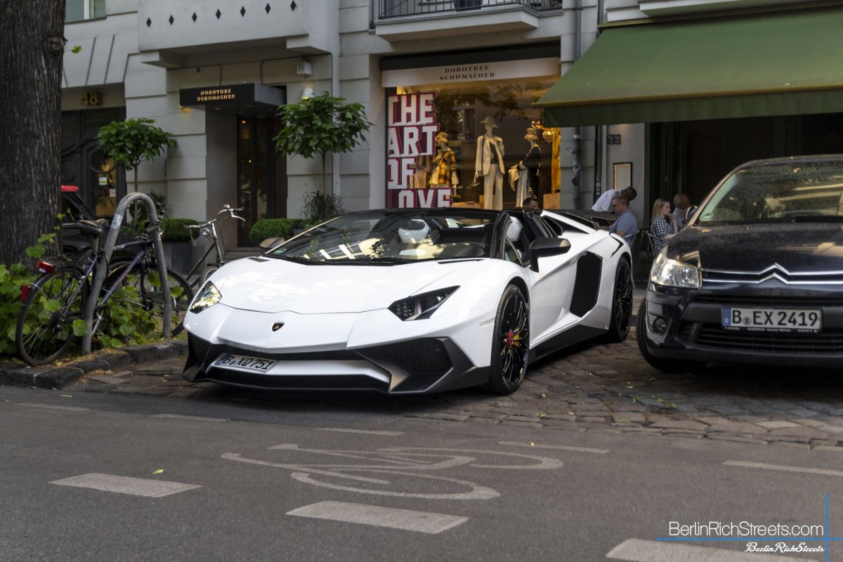 Lamborghini Aventador LP700-4 Roadster spotted in Berlin — BerlinRichStreets
