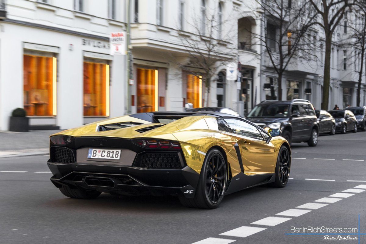Lamborghini Aventador LP700-4 Roadster spotted in Berlin — BerlinRichStreets