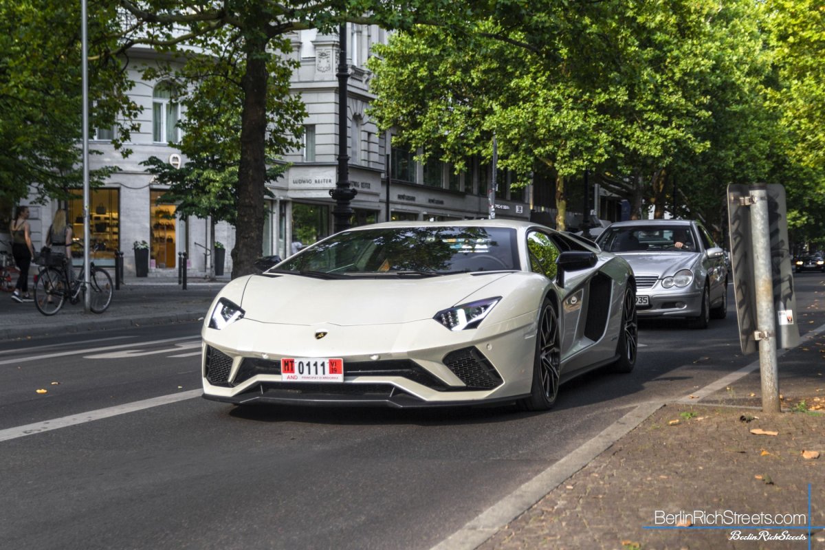 Lamborghini Aventador S LP740-4 spotted in Berlin — BerlinRichStreets