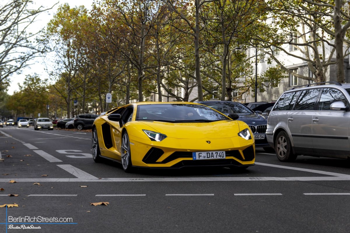 Lamborghini Aventador S LP740-4 spotted in Berlin — BerlinRichStreets