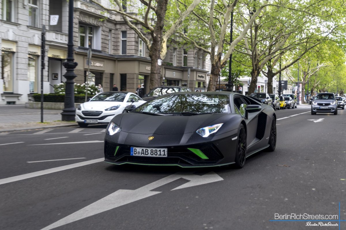 Lamborghini Aventador S LP740-4 spotted in Berlin — BerlinRichStreets