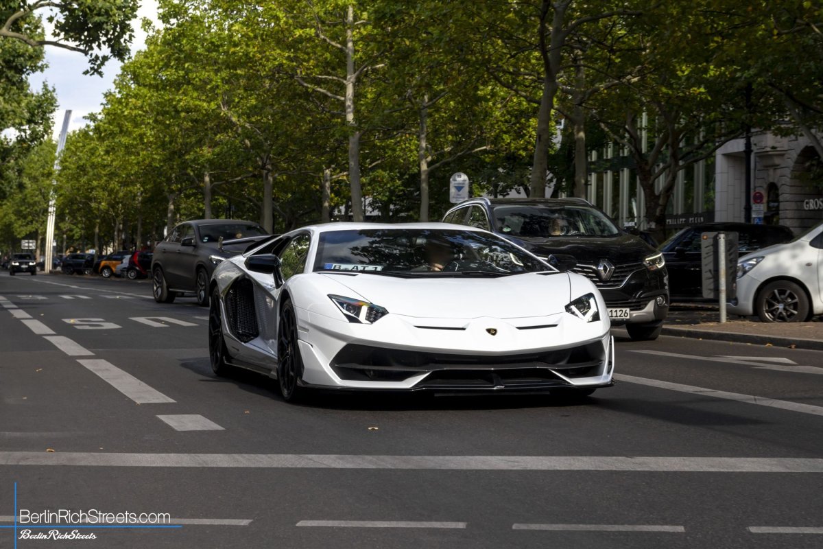Lamborghini Aventador LP770-4 SVJ spotted in Berlin — BerlinRichStreets